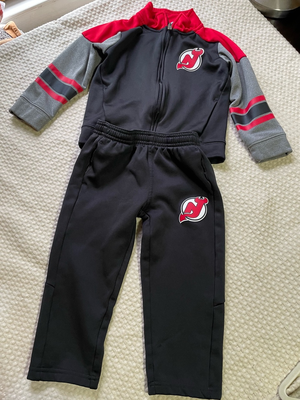 NHL New Jersey Devils Black/Red- Set